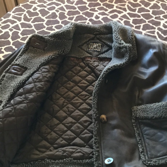 Climate Zone Leather Jacket - Picture 5 of 5